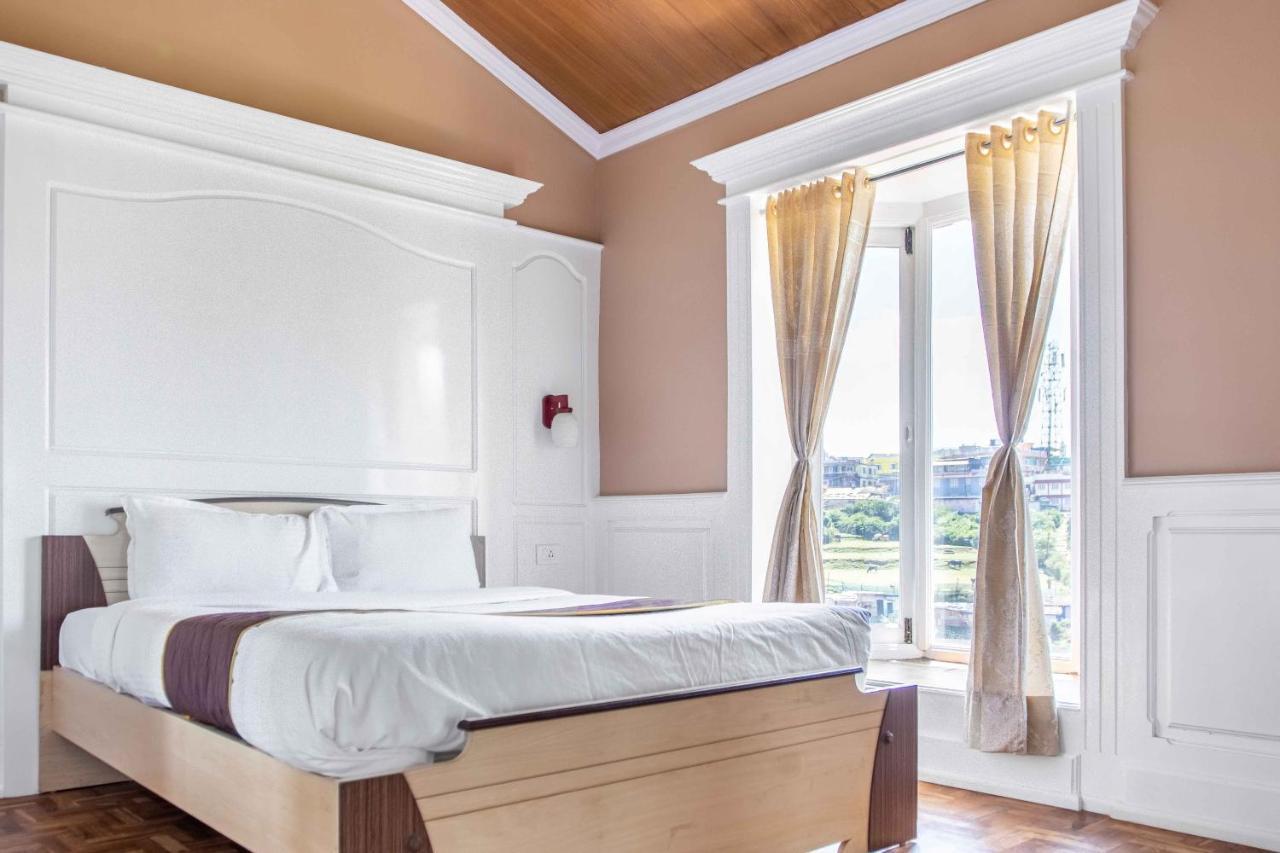 Pine View Stay Ooty Bagian luar foto